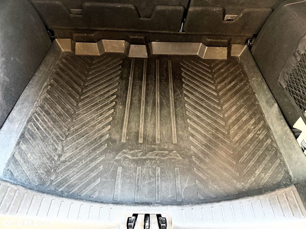 Ford Kuga 2.0 TDCi AWD Titanium - 11