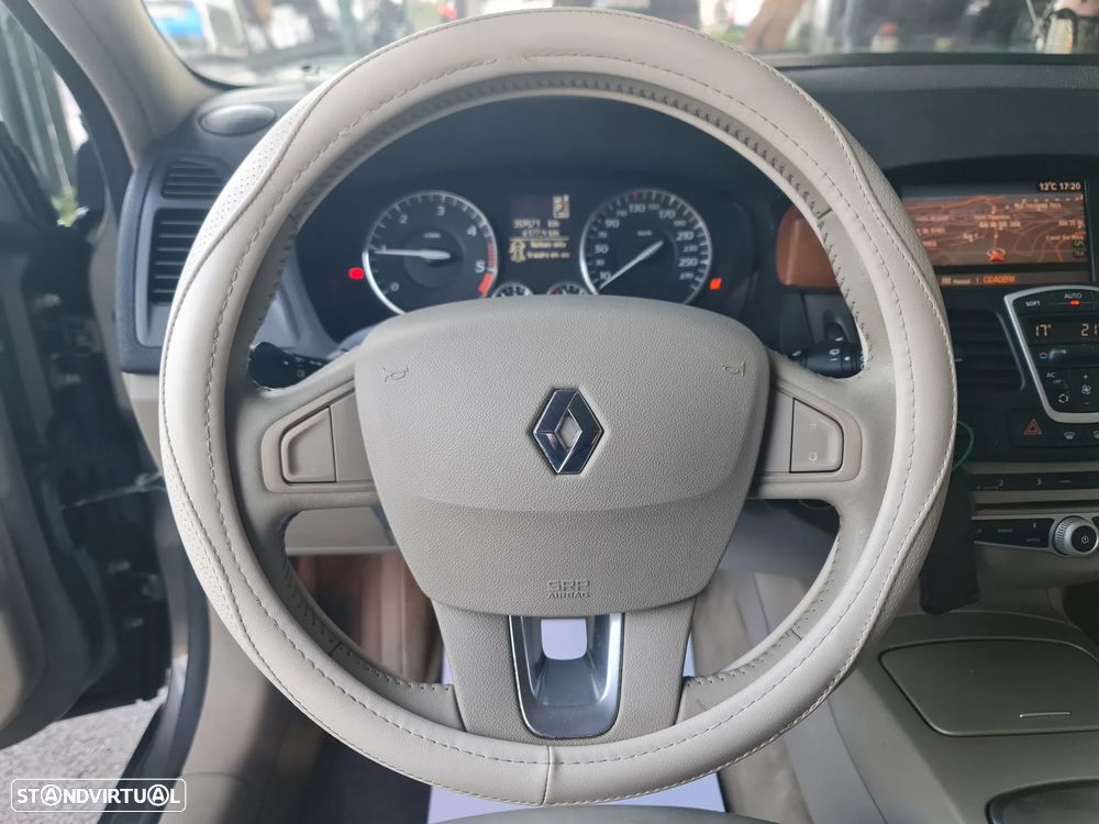 Renault Laguna 2.0 dCi Initiale Aut. - 31