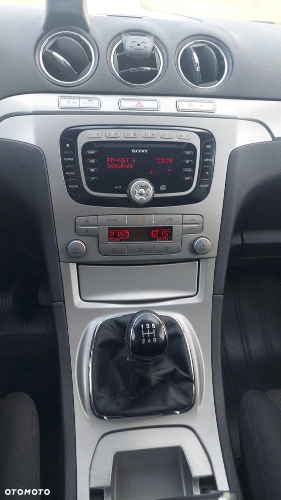 Ford S-Max 2.0 Titanium - 16