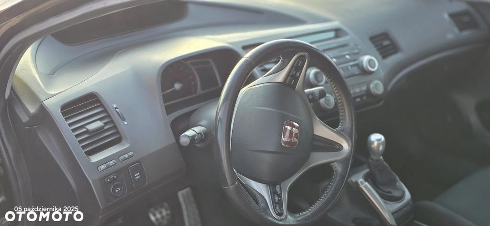 Honda Accord 2.0i ES - 6