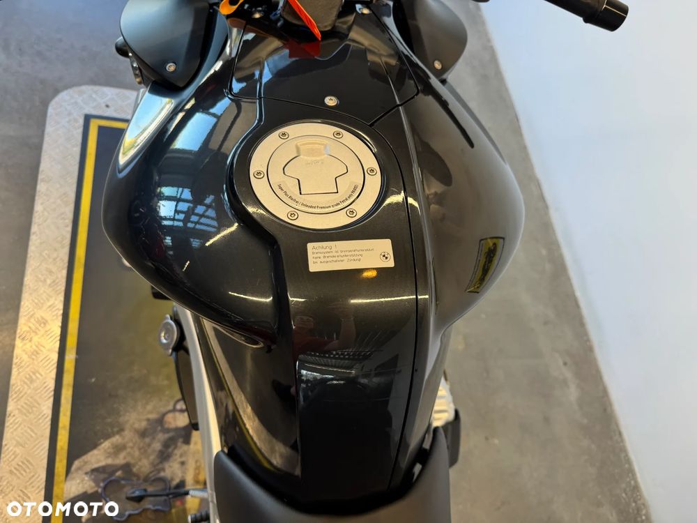BMW K - 28