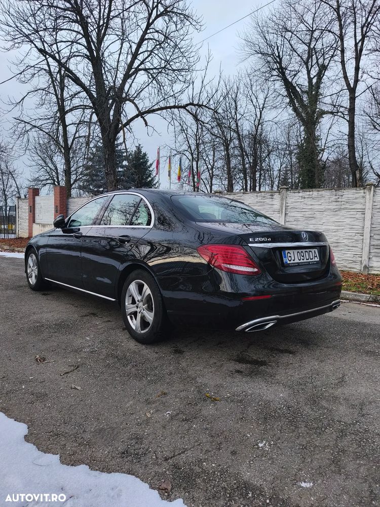 Mercedes-Benz E 200 d 9G-TRONIC - 10