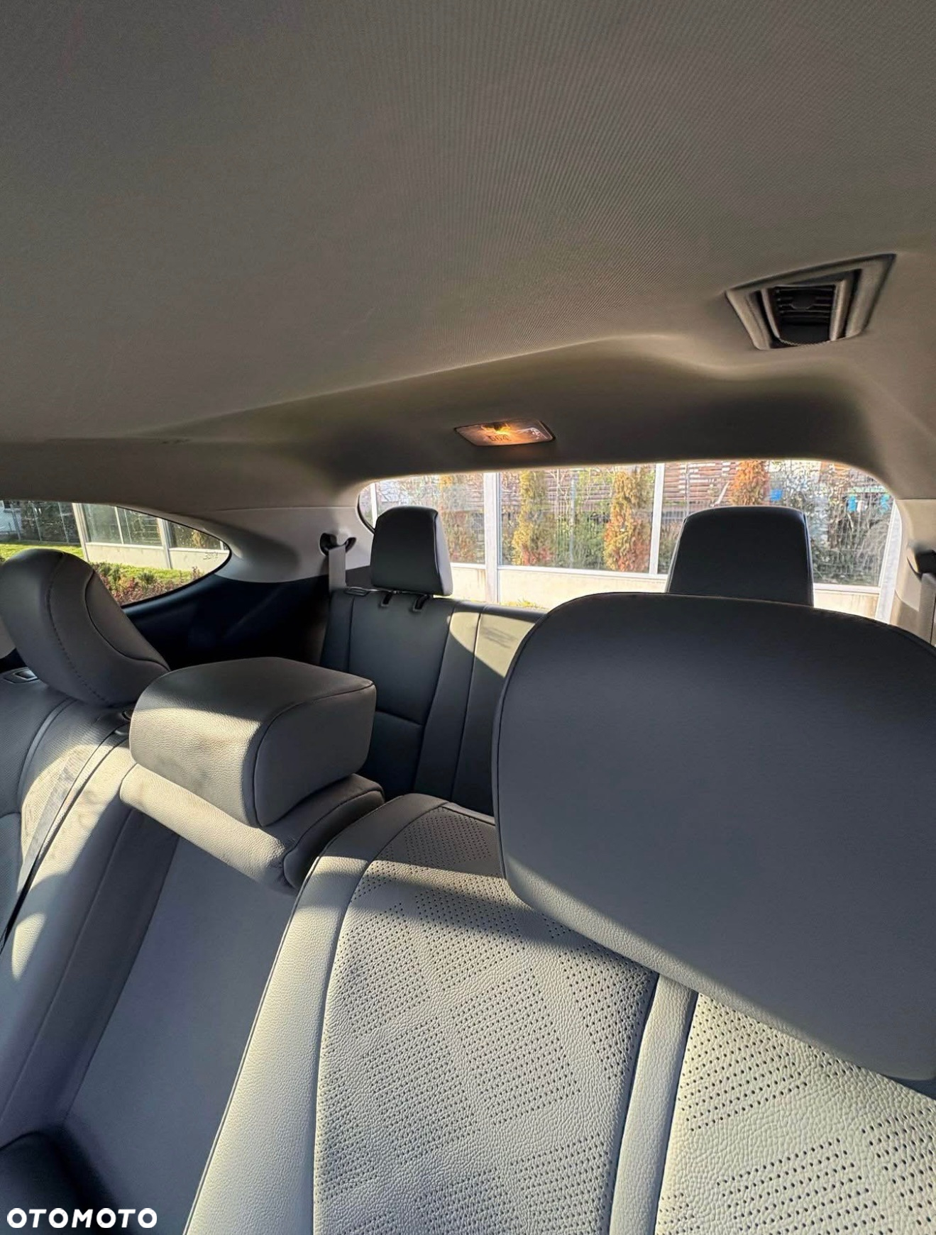 Toyota Highlander 2.5 Hybrid Executive - 10