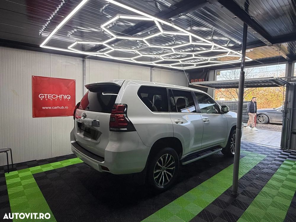 Toyota Land Cruiser 2.8 D-4D Automatik - 3