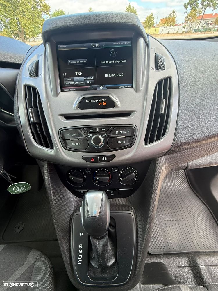 Ford Transit Connect - 14