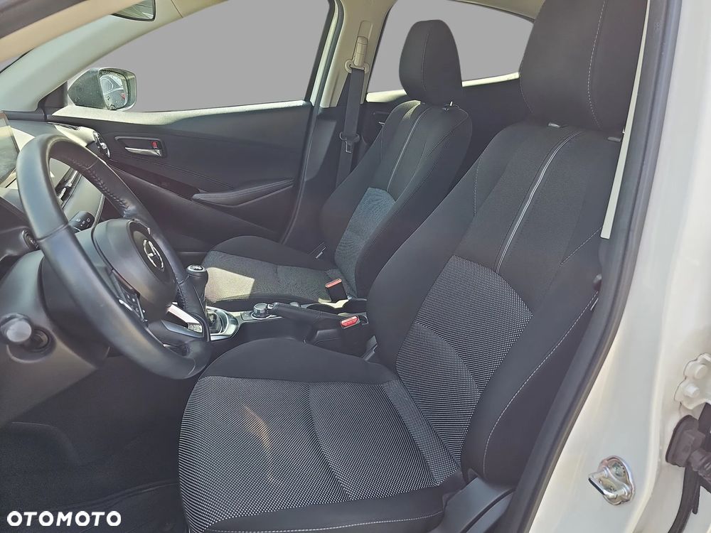 Mazda 2 1.5 Skypassion i-ELoop - 11