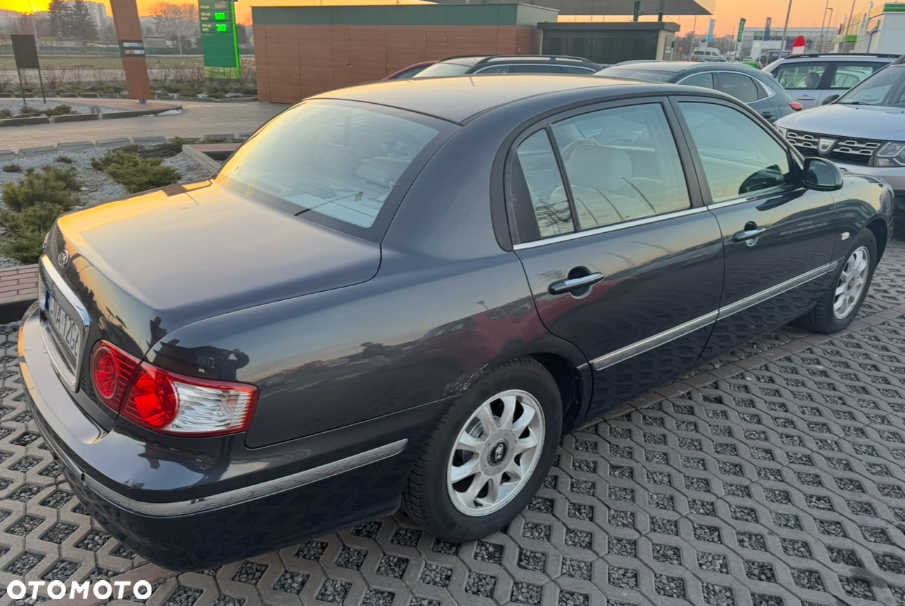 Kia Opirus 3.5 V6 Executive - 3