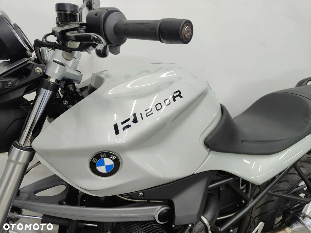 BMW R - 19