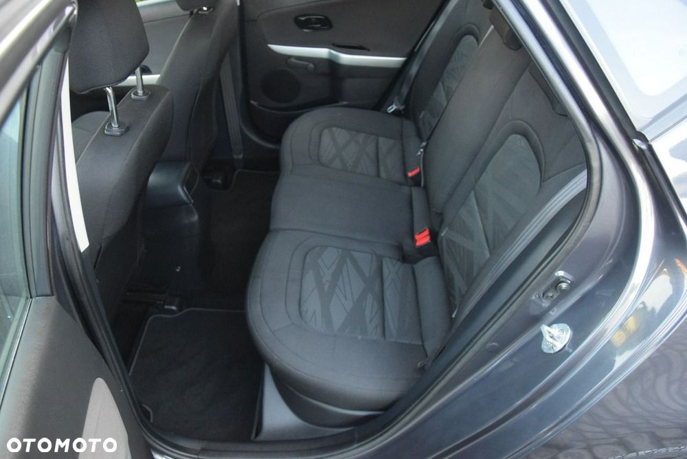 Kia Ceed 1.4 CVVT Attract - 27