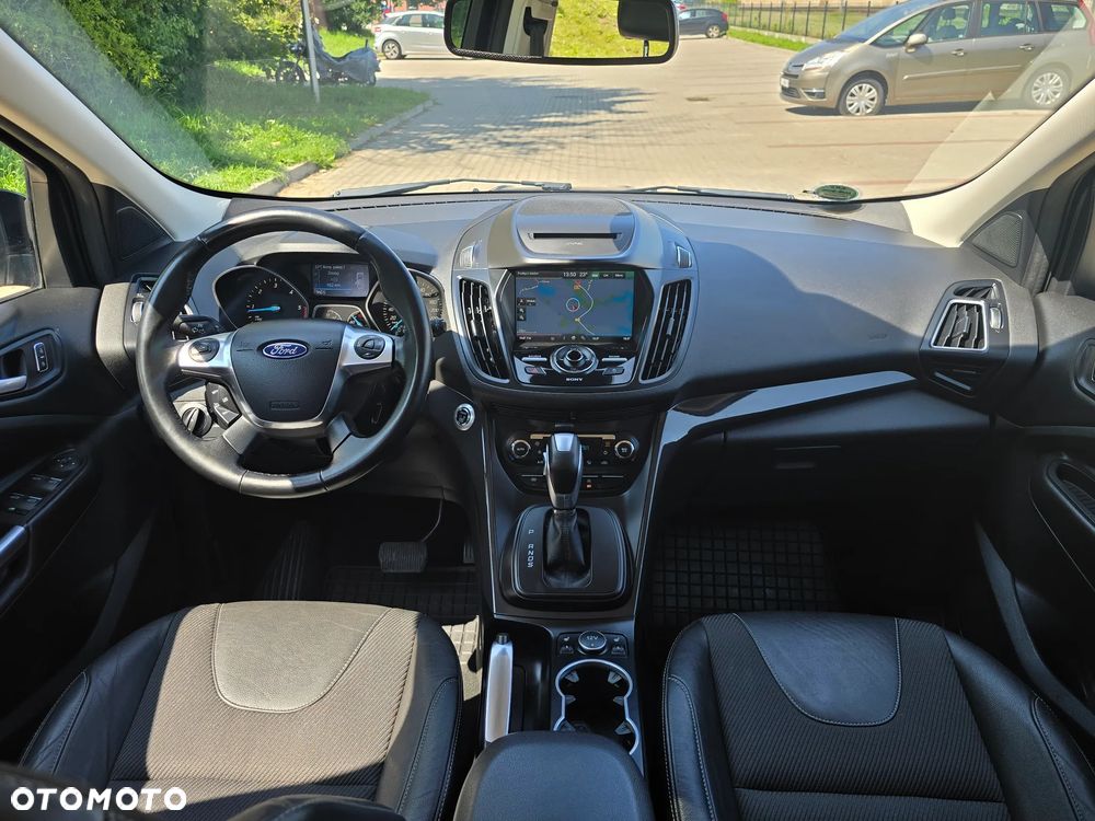 Ford Kuga 2.0 TDCi 4x4 Titanium - 15