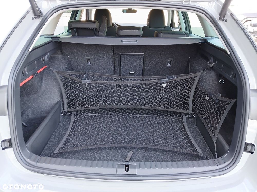 Skoda Octavia 1.5 TSI Edition 130 Selection - 36