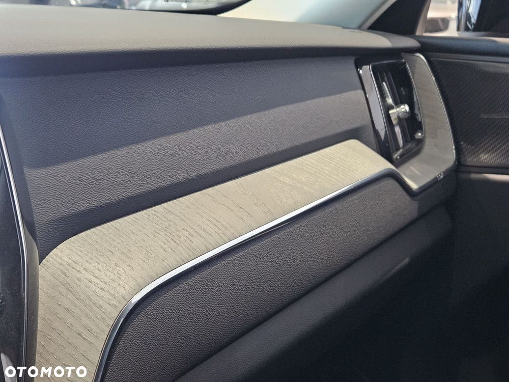 Volvo XC 60 - 20