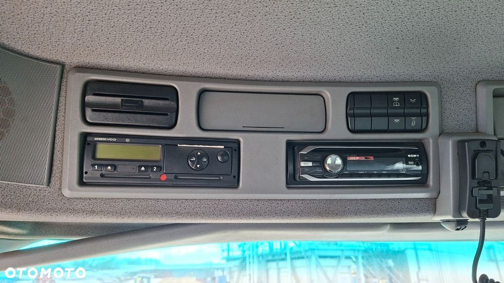 Versalift Actros 3241 B 8X4 + Schwing Fbp 24-125 - 25