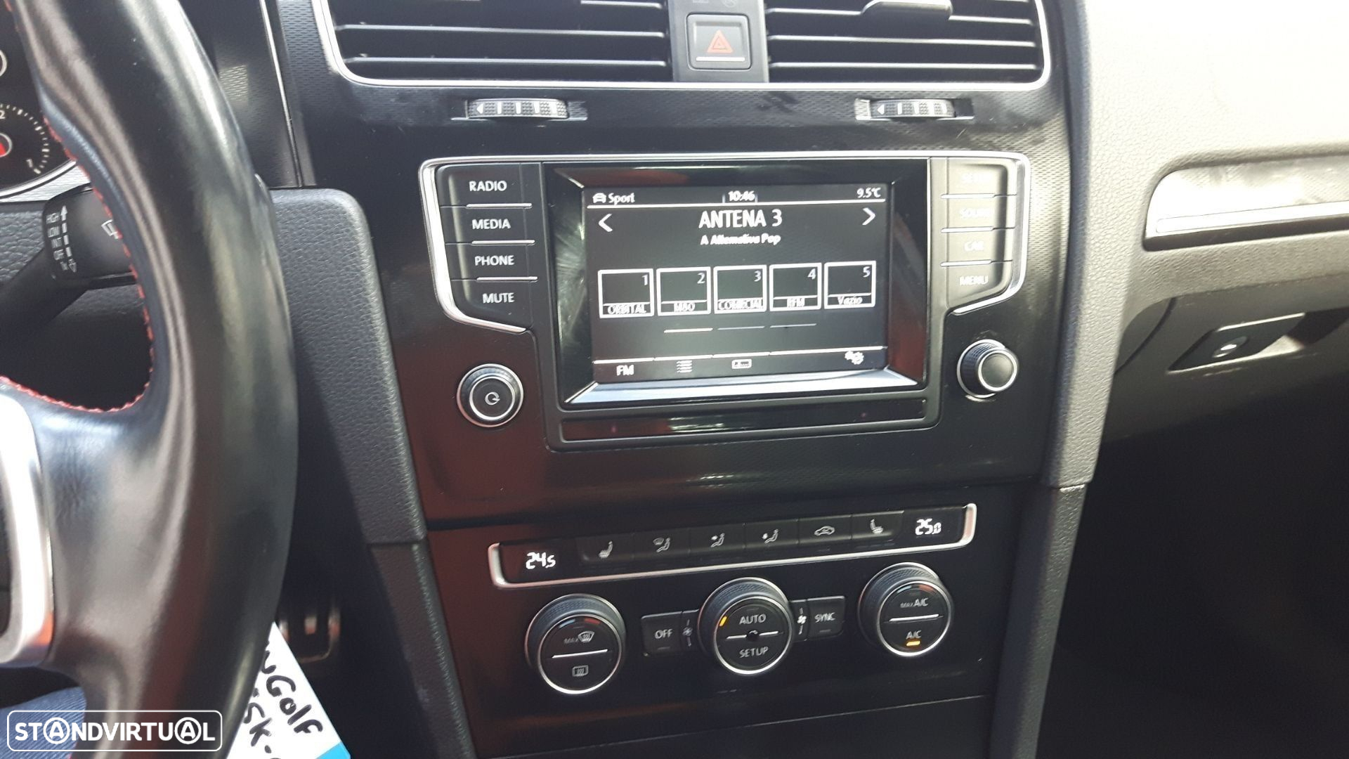 VW Golf 2.0 TSi GTi Performance - 11
