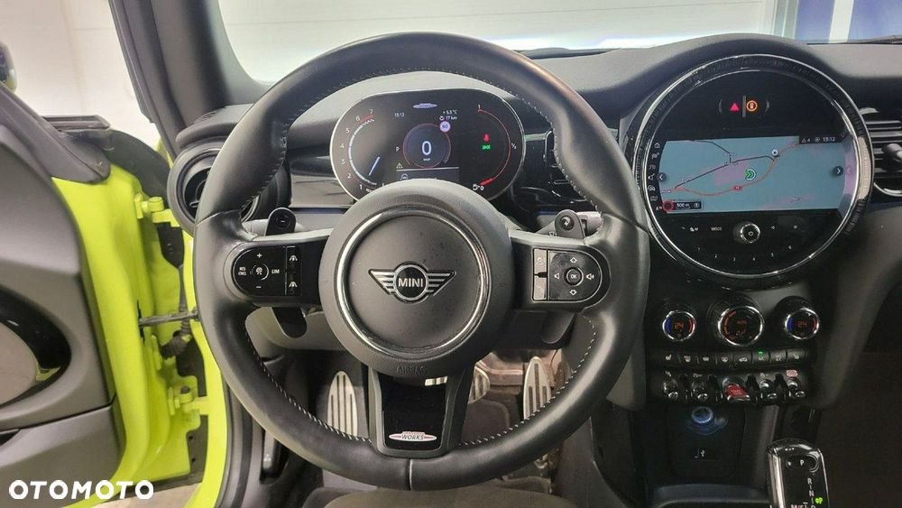 MINI John Cooper Works - 13