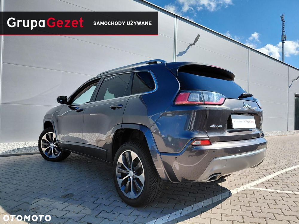 Jeep Cherokee - 19
