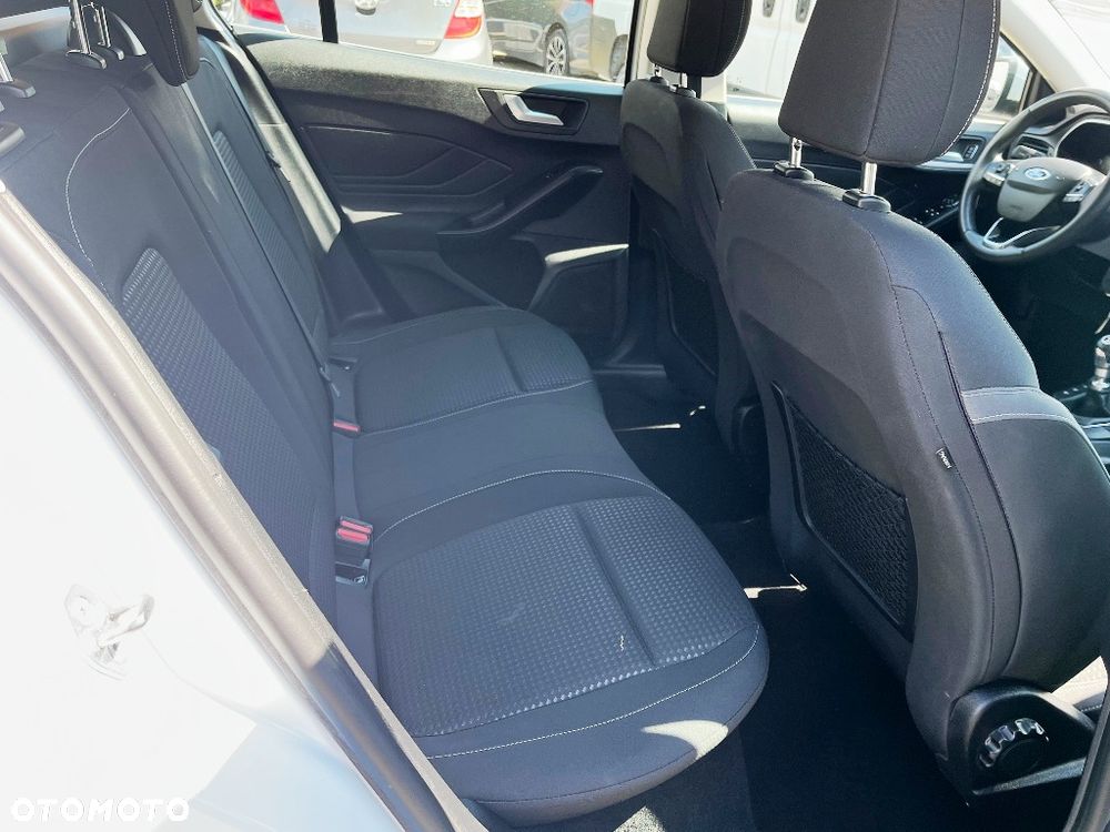 Ford Focus SW 1.5 TDCi DPF S&S Business - 6
