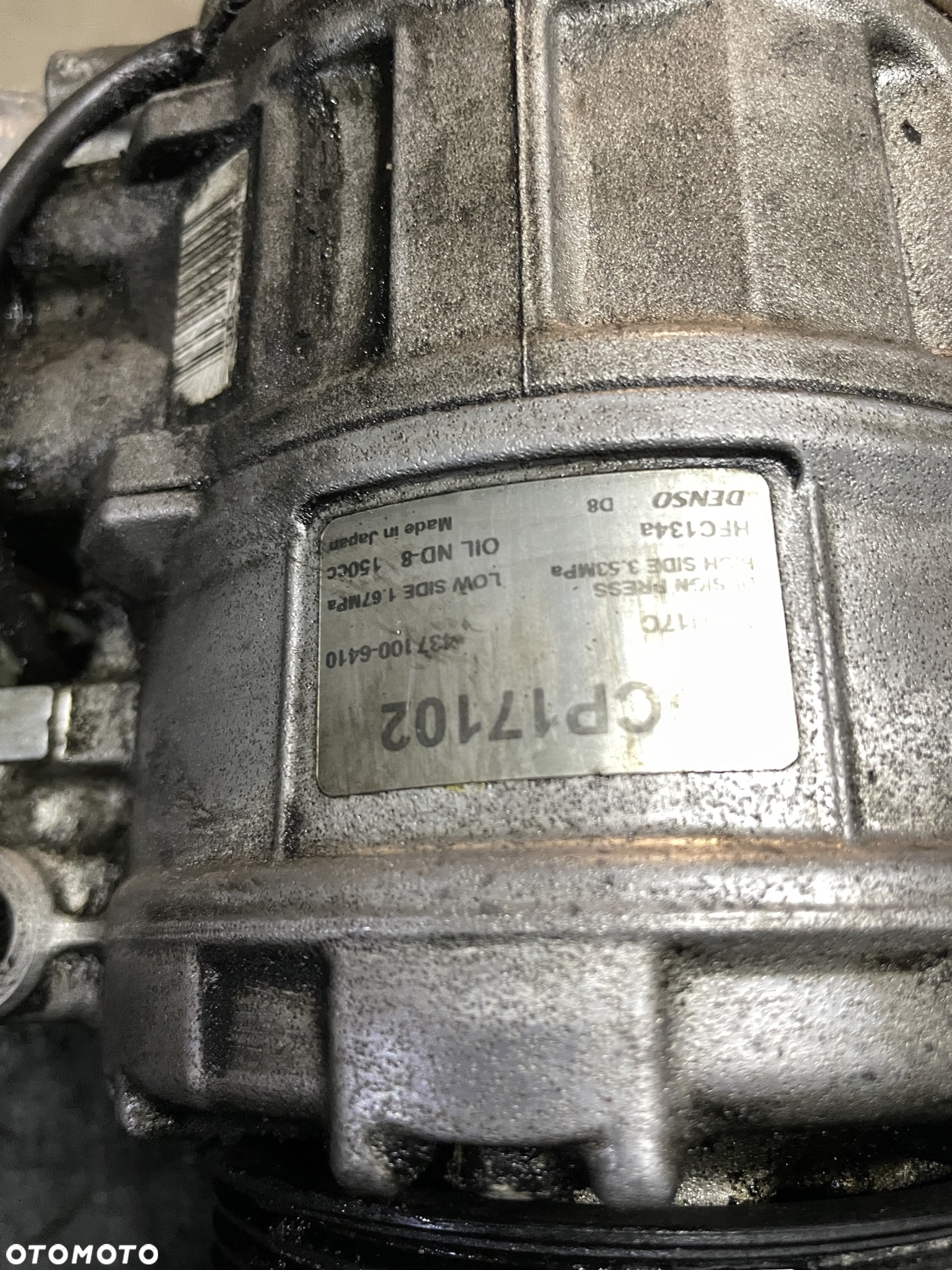 MERCEDES  sprężarka klimatyzacji   7/8 pk - 6