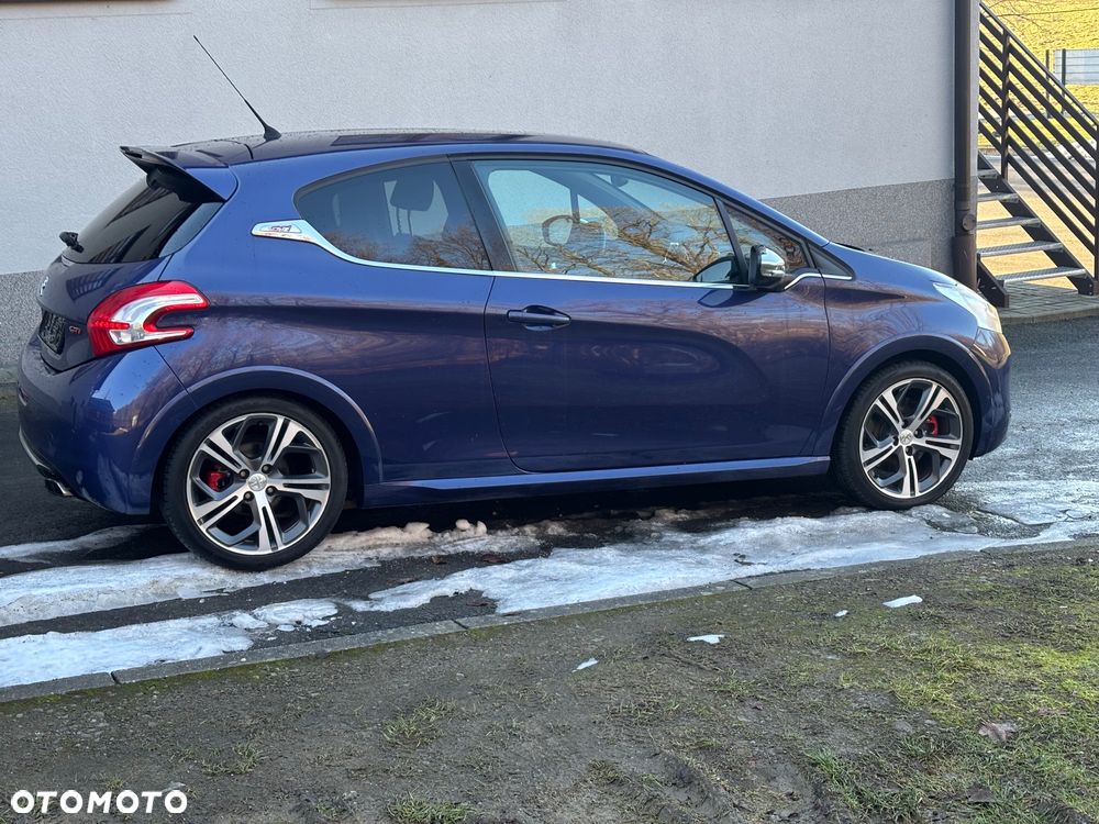Peugeot 208 1.6 THP GTi - 5