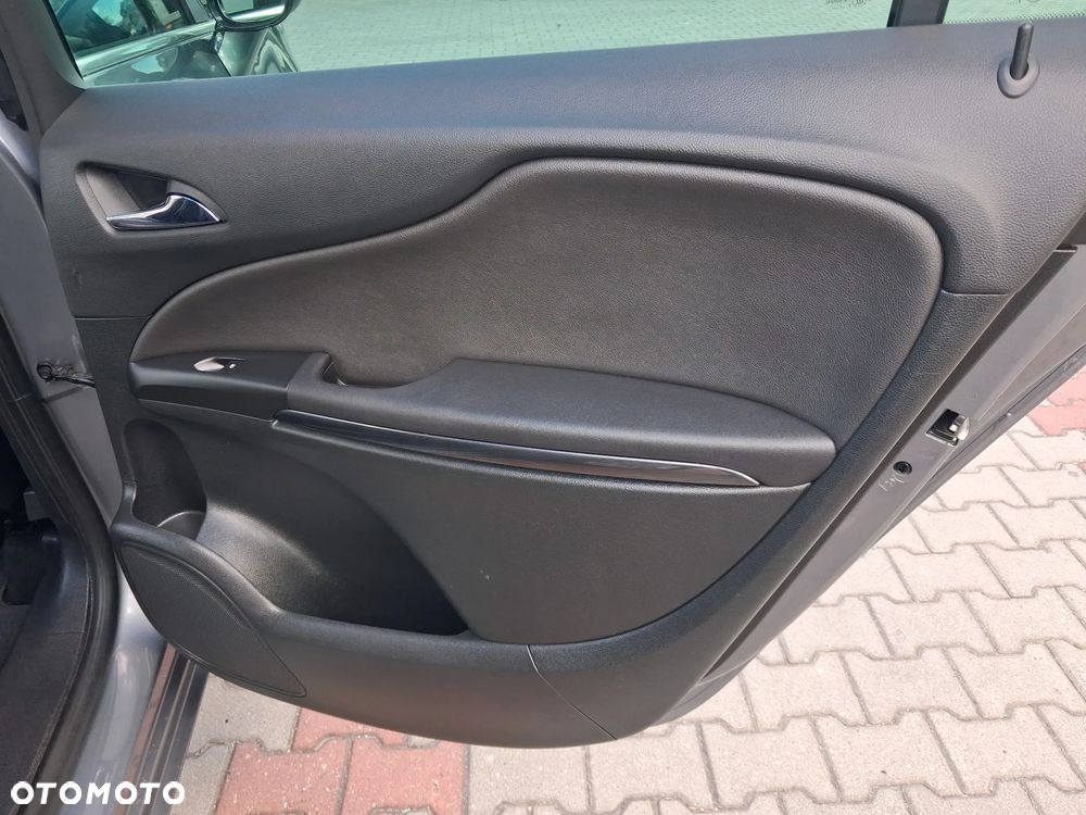 Opel Zafira 1.4 T Cosmo - 26