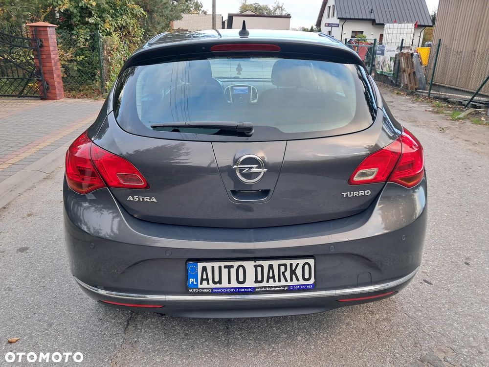 Opel Astra 1.4 Turbo Design Edition - 3