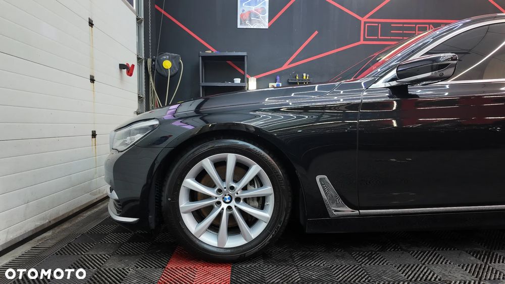 BMW Seria 7 730d xDrive - 15