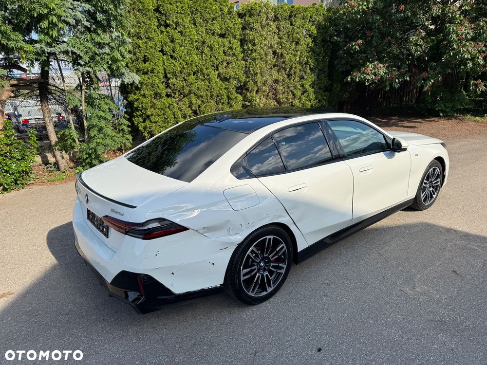 BMW Seria 5 520d xDrive mHEV M Sport - 39