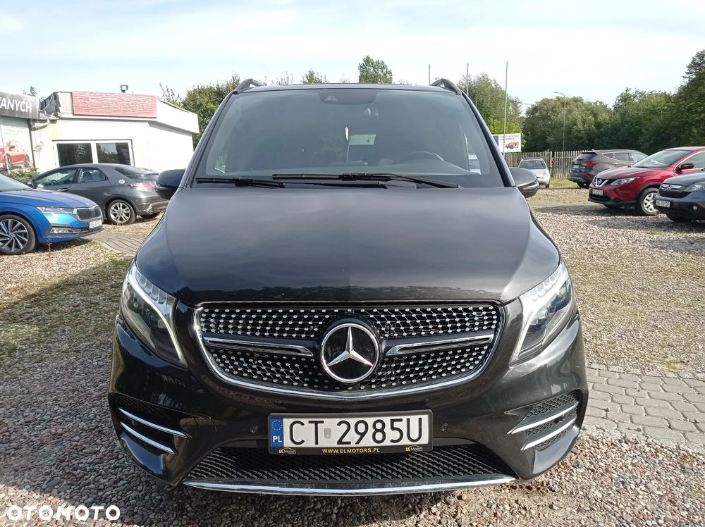 Mercedes-Benz Klasa V - 2
