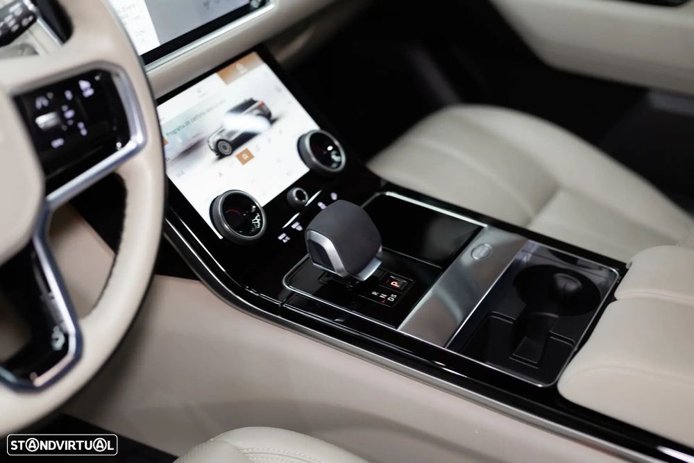 Land Rover Range Rover Velar P400e R-Dynamic SE - 33