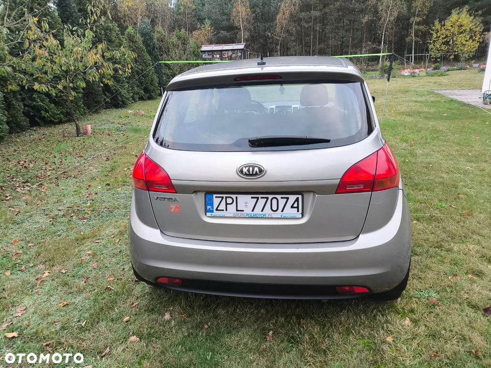 Kia Venga 1.6 M - 3