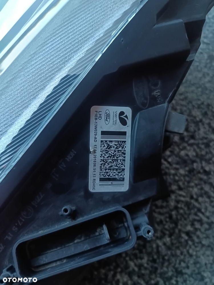 FORD FOCUS MK3 LIFT REFLEKTOR PRAWY PRZÓD F1EB-13W029-AD - 2