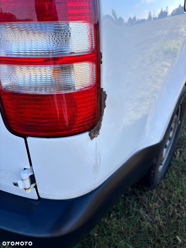 Volkswagen Caddy - 18