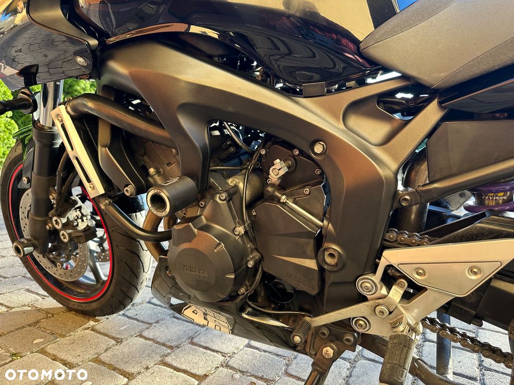 Yamaha FZ6 - 7