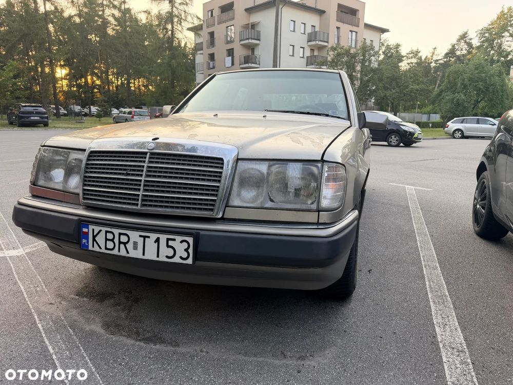 Mercedes-Benz W124 (1984-1993) - 2