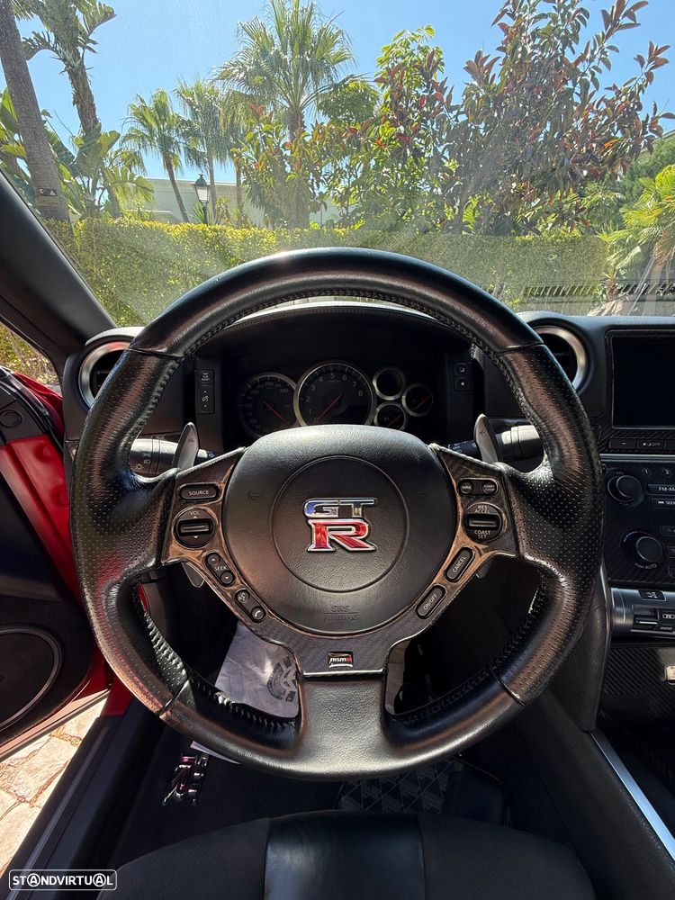 Nissan GT-R Black Edition - 22