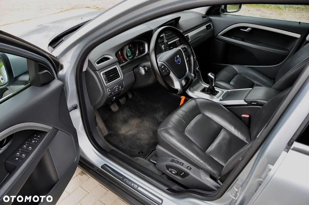 Volvo XC 70 D4 Summum - 10
