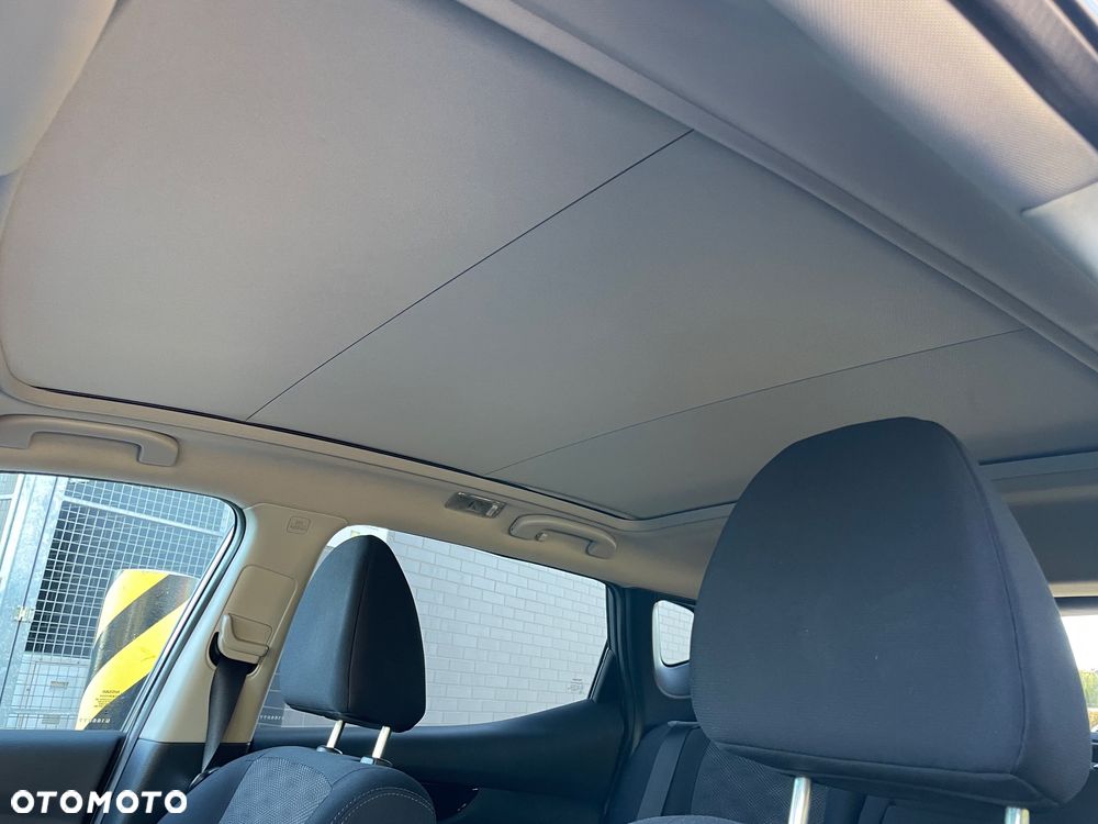 Nissan Qashqai 1.2 DIG-T Xtronic 360 - 11