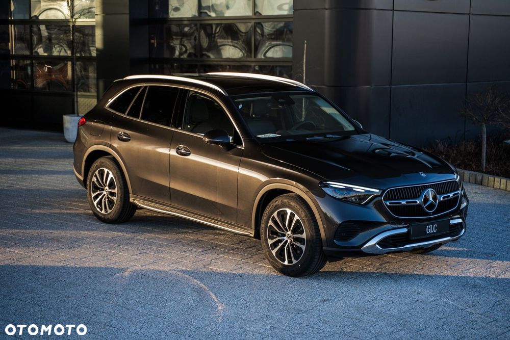 Mercedes-Benz GLC - 7