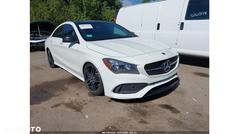 Mercedes-Benz CLA 250 4Matic 7G-DCT - 1