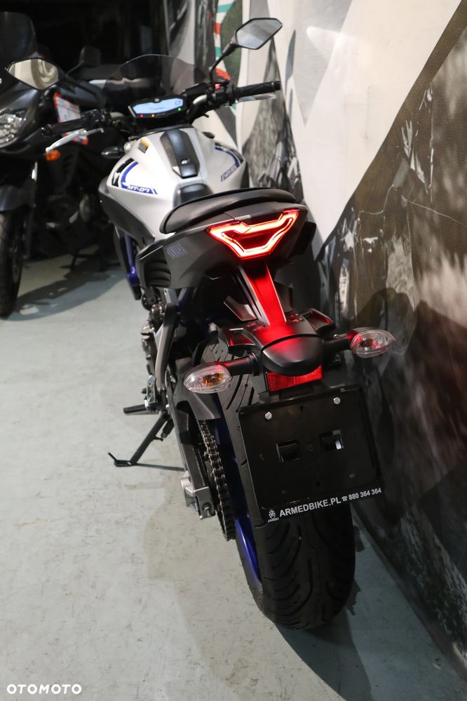 Yamaha MT - 9