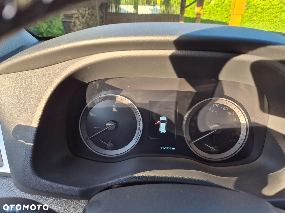 Hyundai Tucson 1.7 CRDI BlueDrive Style 2WD DCT - 6