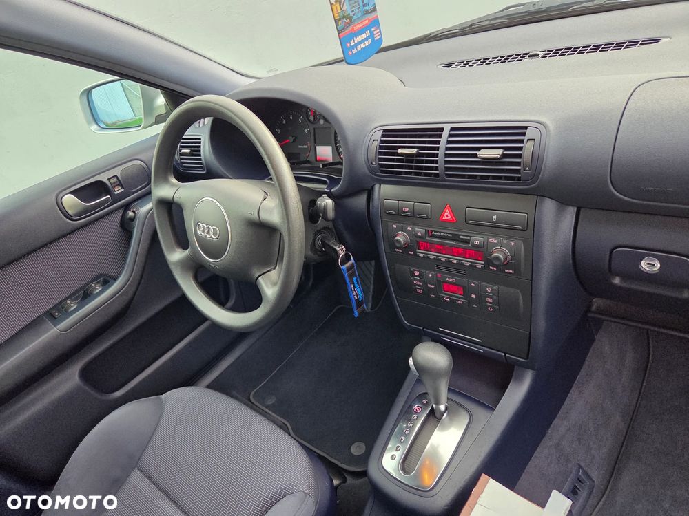 Audi A3 Sportback - 9