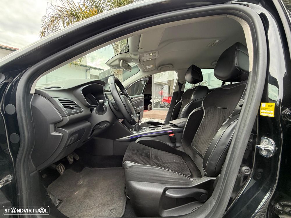 Renault Mégane 1.5 dCi Dynamique - 13