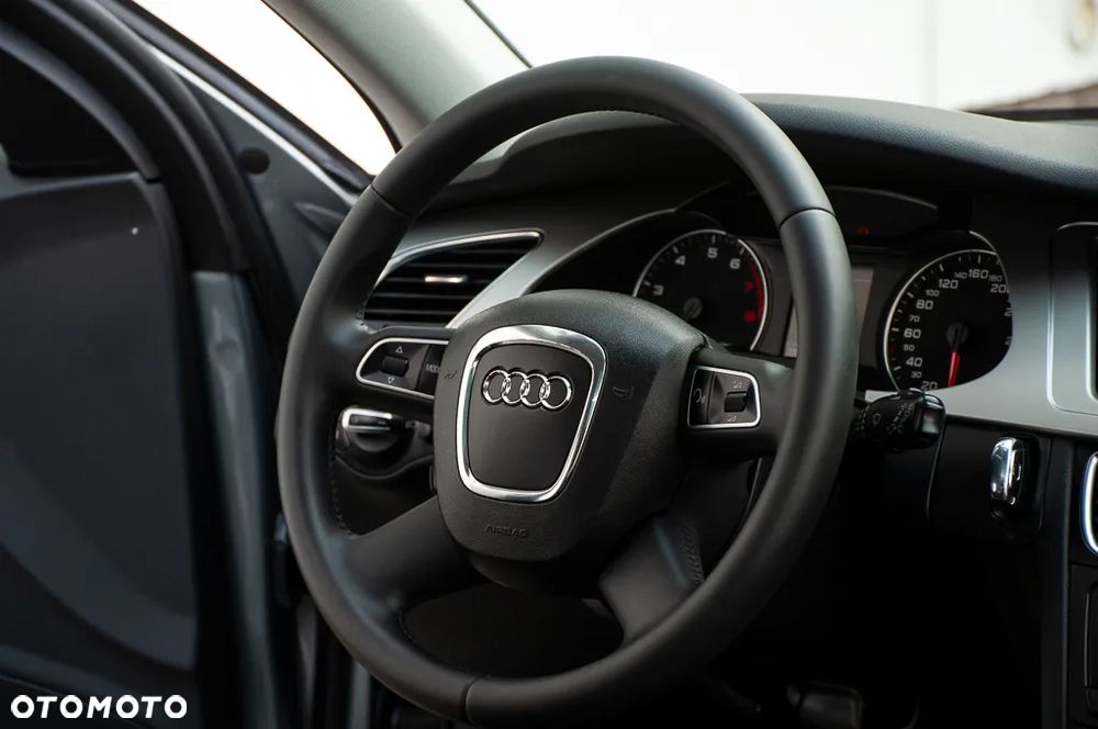 Audi A4 Avant 2.0 TFSI quattro S tronic S line Sportpaket - 23