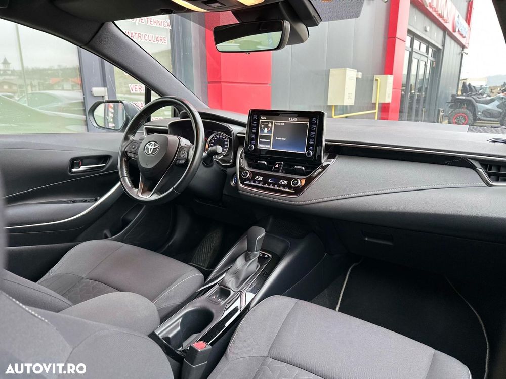 Toyota Corolla 1.8 HSD TS Dynamic - 20