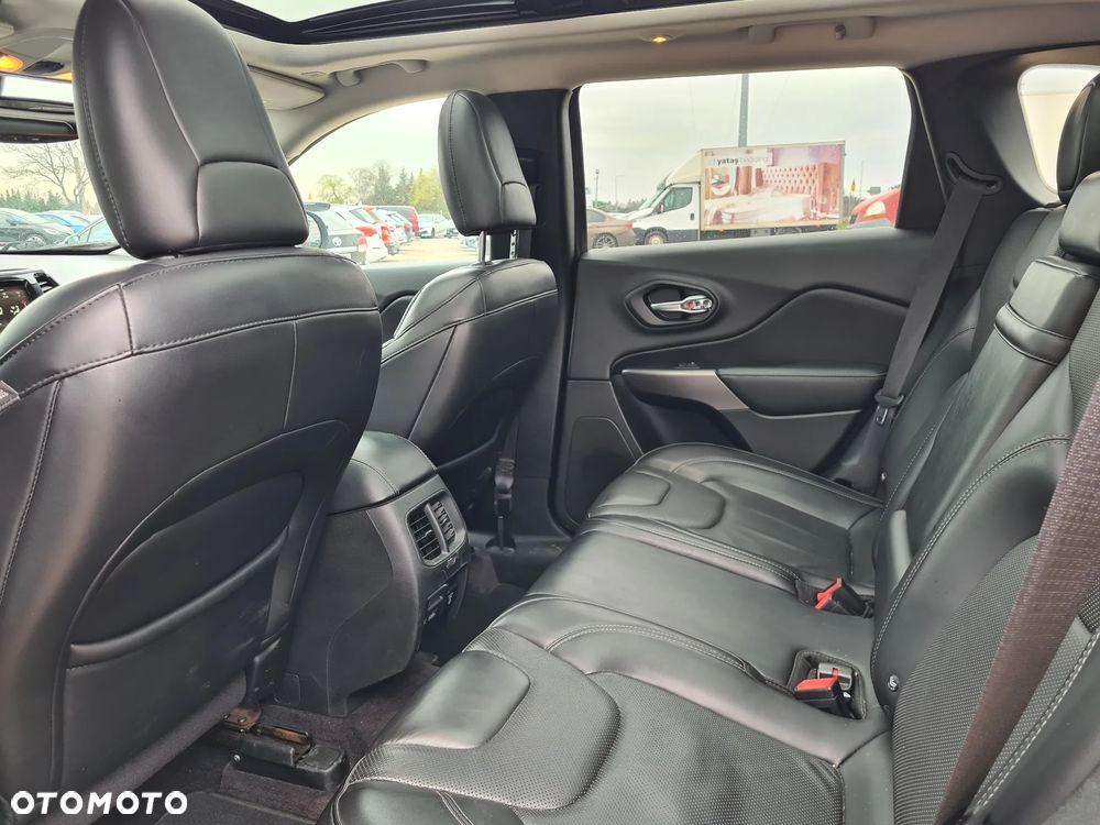 Jeep Cherokee 3.2 V6 Active Drive I Limited - 25