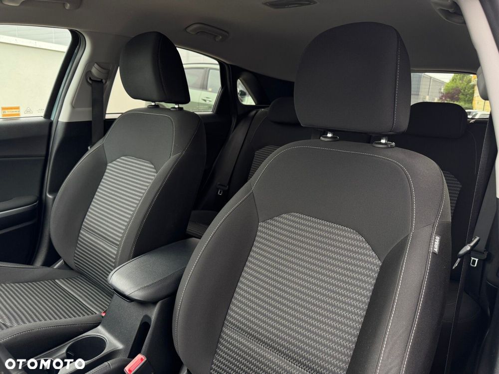 Kia Ceed 1.5 T-GDI M DCT - 11
