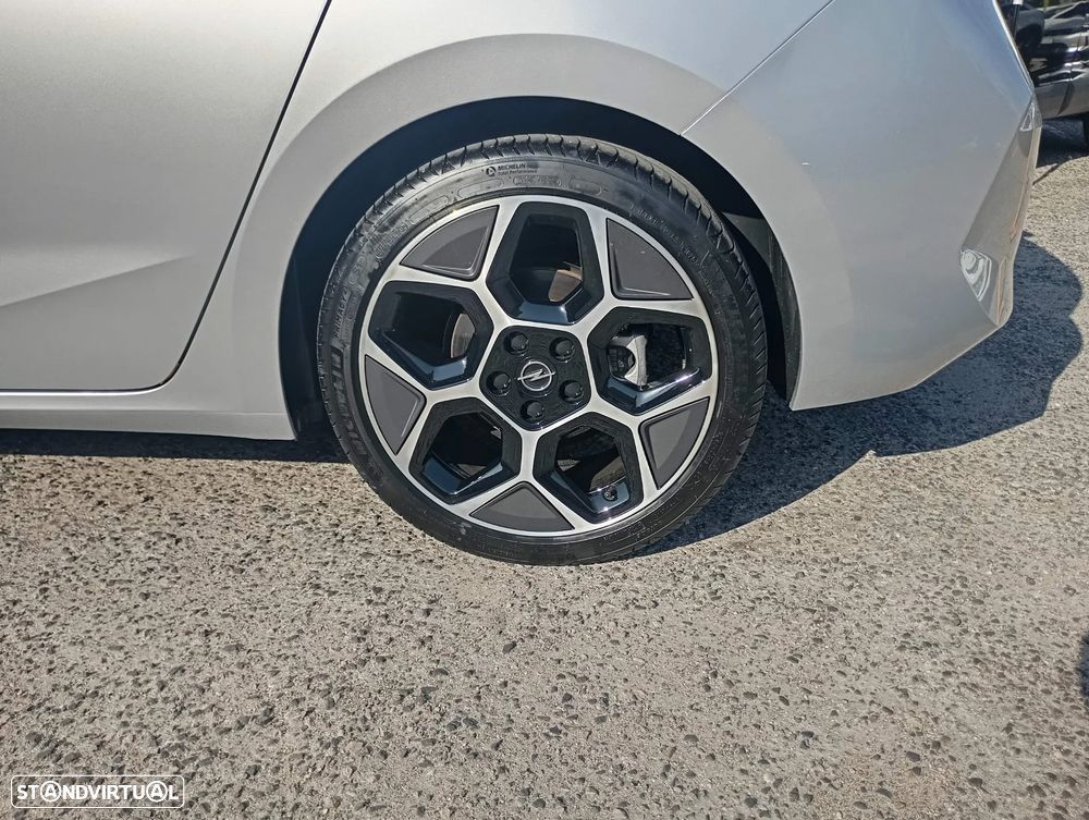 Opel Astra 1.2 T GS Aut. - 13