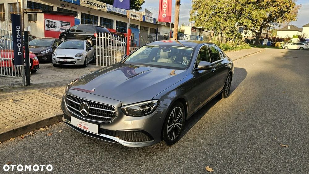 Mercedes-Benz Klasa E 200 d 9G-TRONIC Night Edition - 3