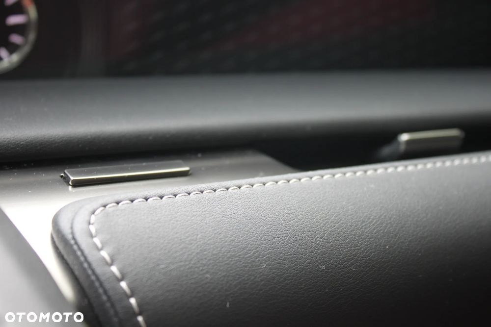 Lexus LC 500 Superturismo - 17